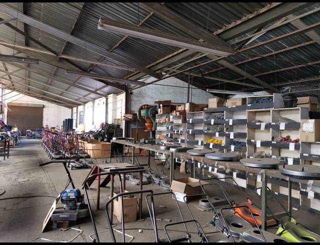 3,228M² WAREHOUSE FOR SALE IN HERIOTDALE